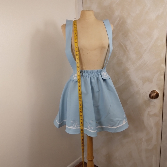 Futurino Women's Sweet Cat Paw Embroidery Pleated Mini Skirt with 2 Suspender - Picture 3 of 12